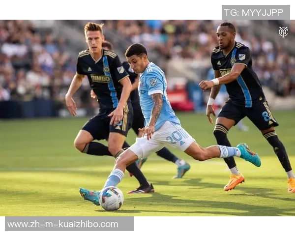 纽约城与新英格兰的激烈对决谁能在赛场上笑到最后